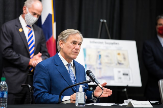 Gov. Greg Abbott in Lubbock Nov.19, 2020 (Contributed/gov.texas.gov)