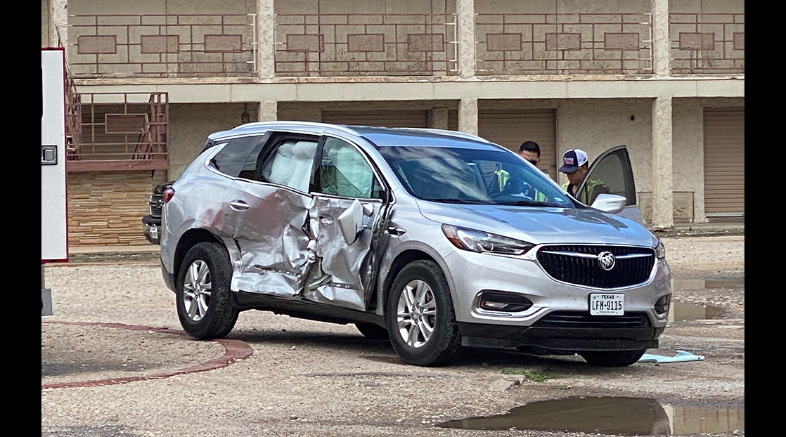 Harris &amp; Abe Crash | Live Photo James Bouligny