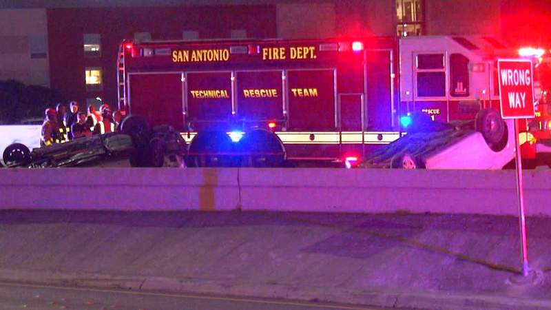 Fatal Crash I-10 } Courtesy of KSAT