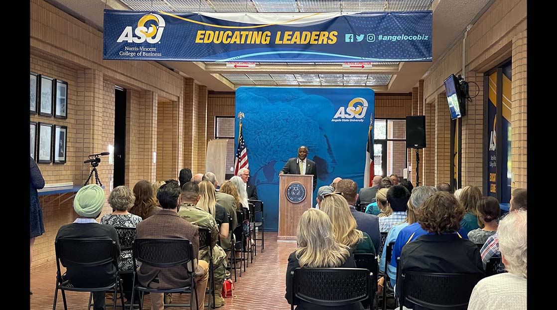 Angelo State University | Norris–Vincent College of Business | Live Photo Sonia RM