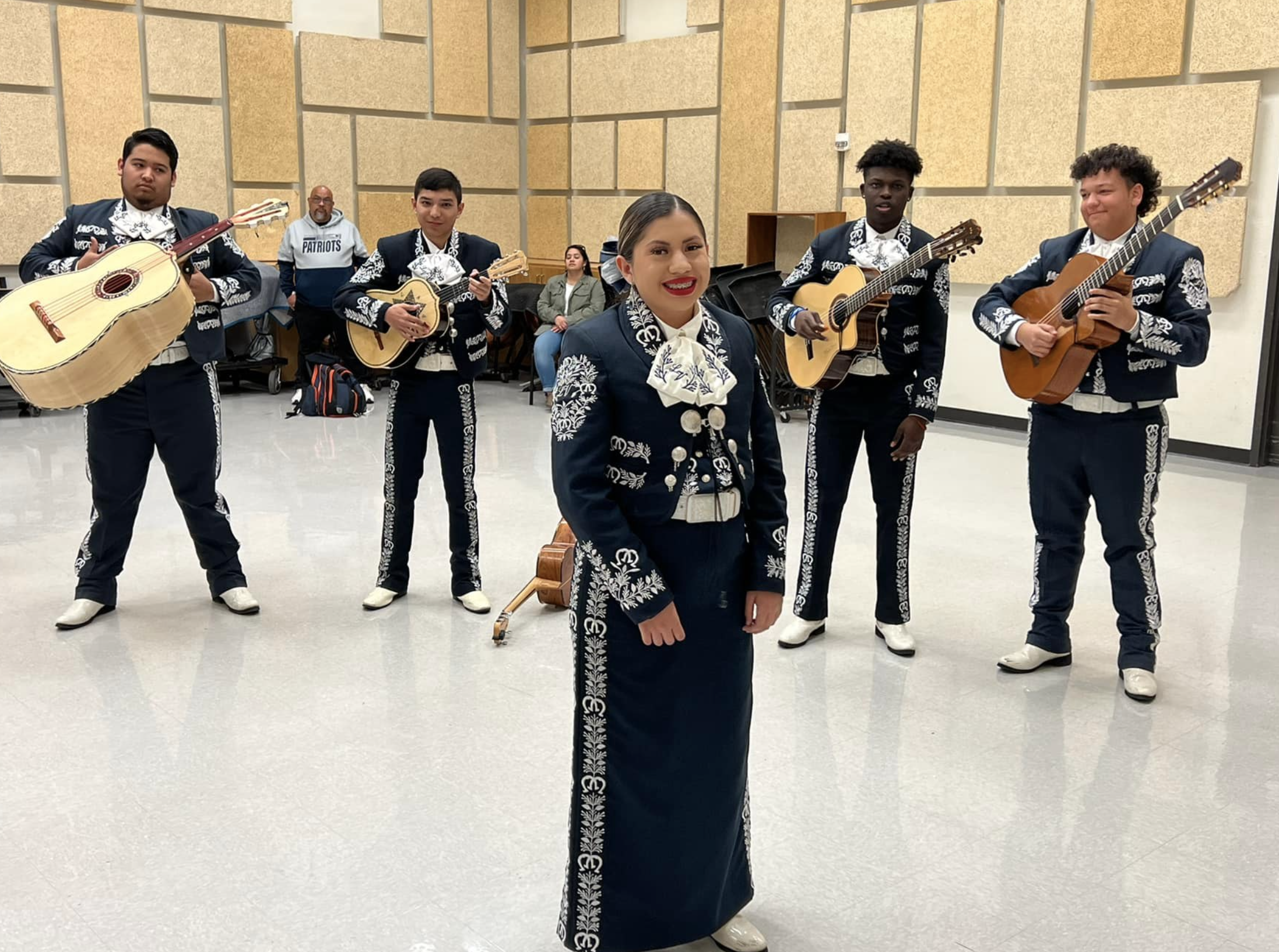 Lake View Mariachi