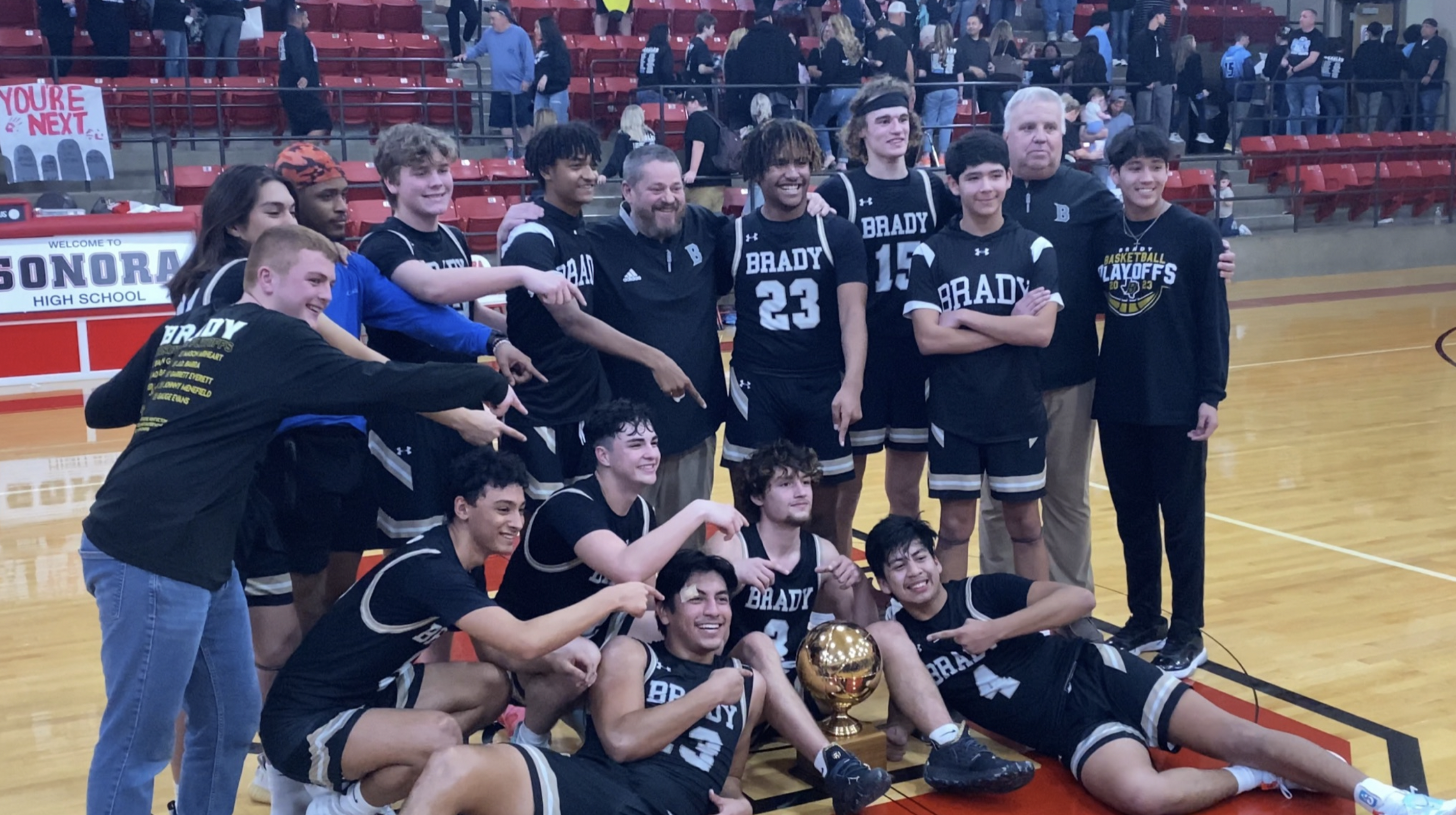 Brady Bulldogs Pull off Win Against TLCA in Bi-District Round