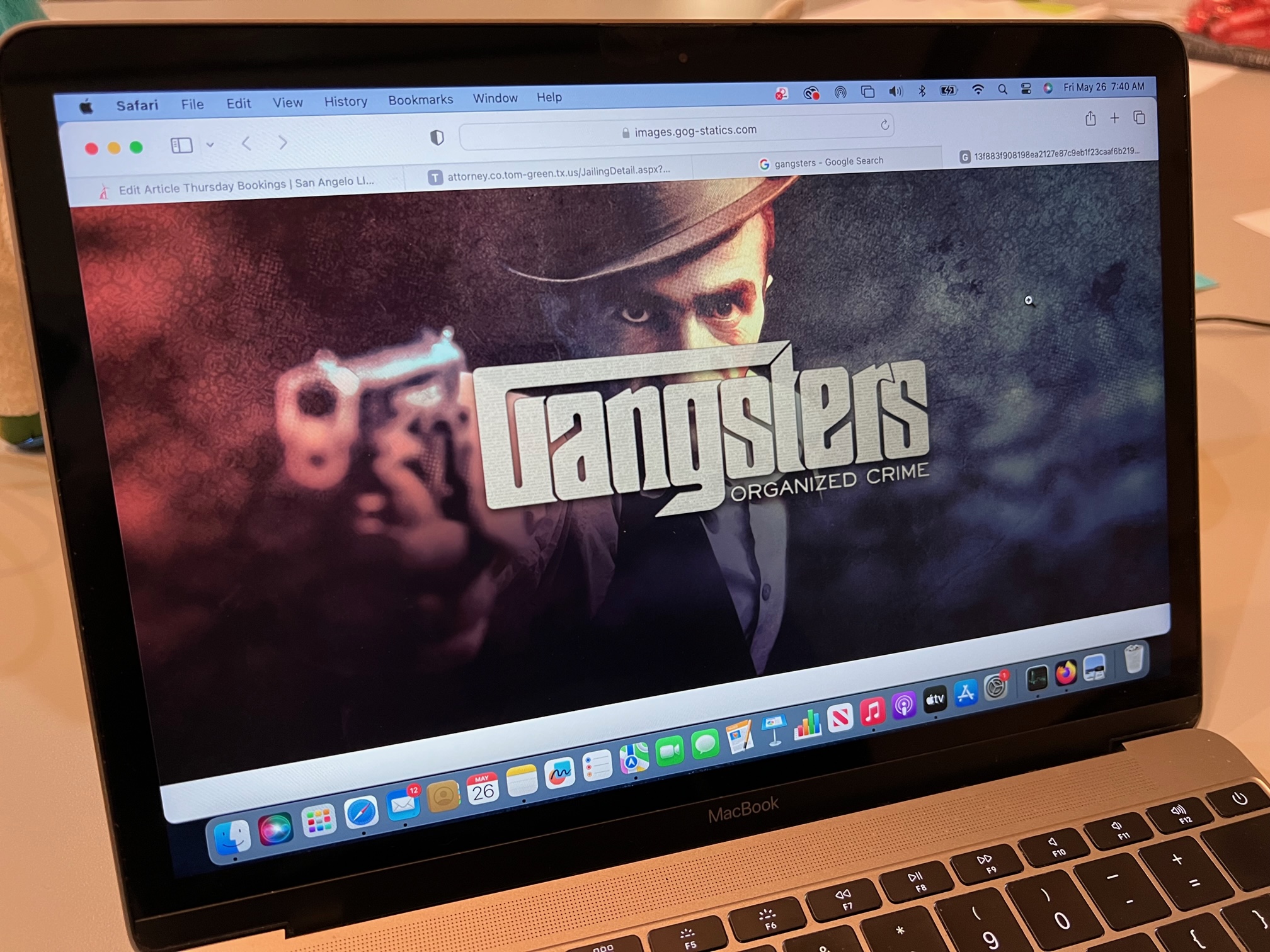 Gangsters Mob Organized Crime (LIVE! Photo)