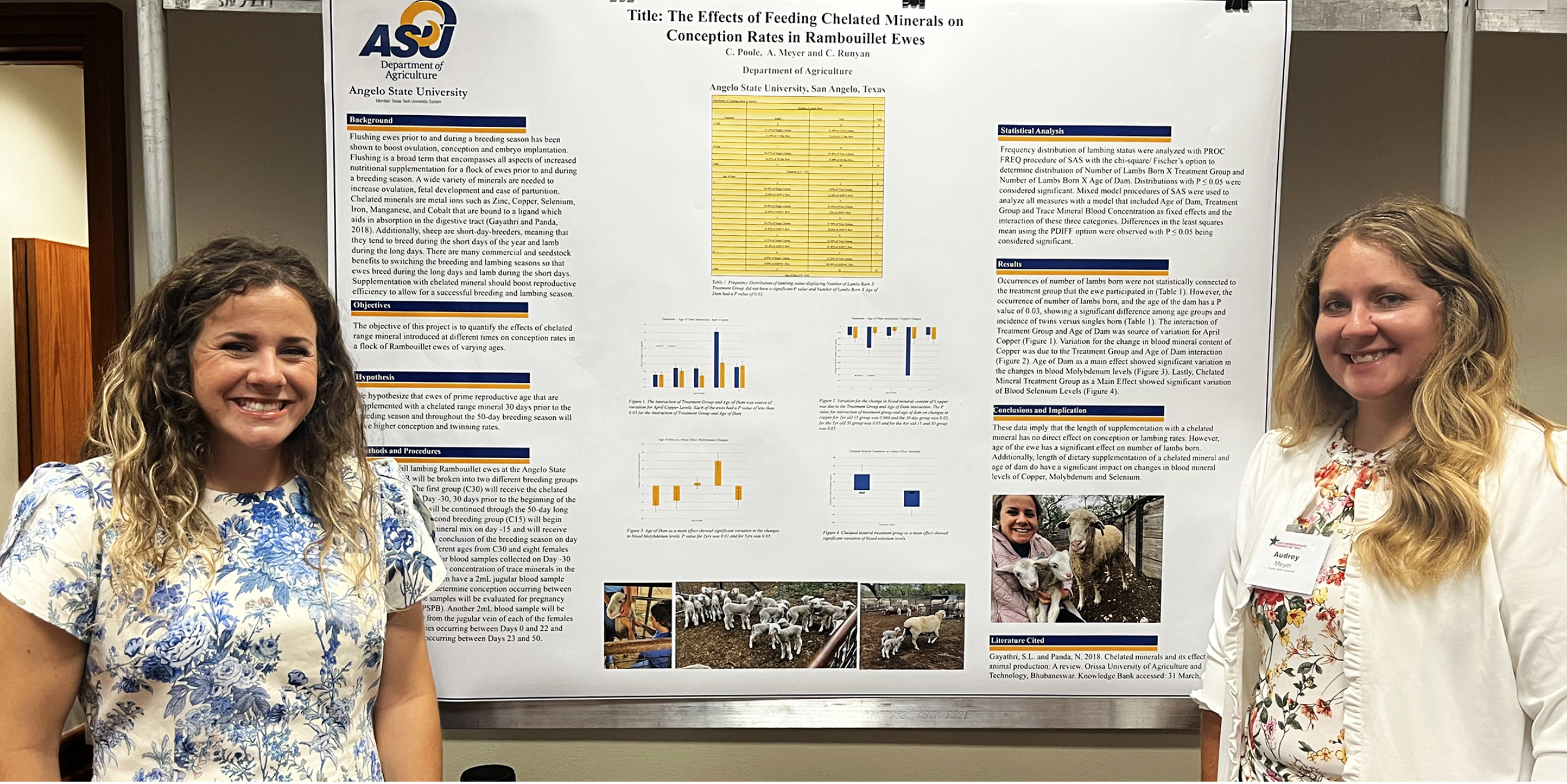 ameron Poole (left) with her faculty mentor, Audrey Meyer, at Research Day at the Capitol