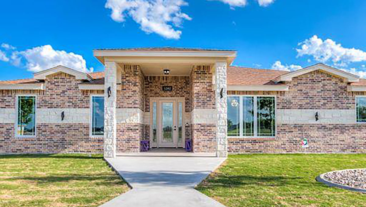 5202 Enclave Ct is listed for $845,000 by Billy Scott with Berkshire Hathaway Homeservices - Addresses Real Estate. 