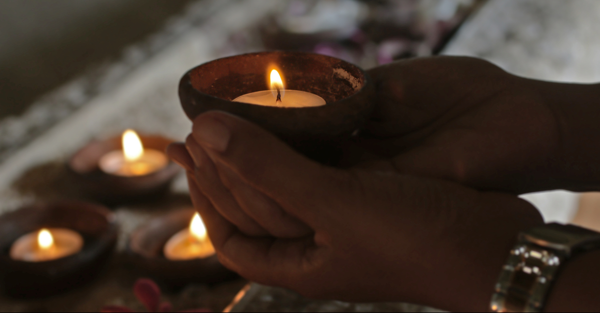 Holy Saturday Candles Courtesy Christianity.com