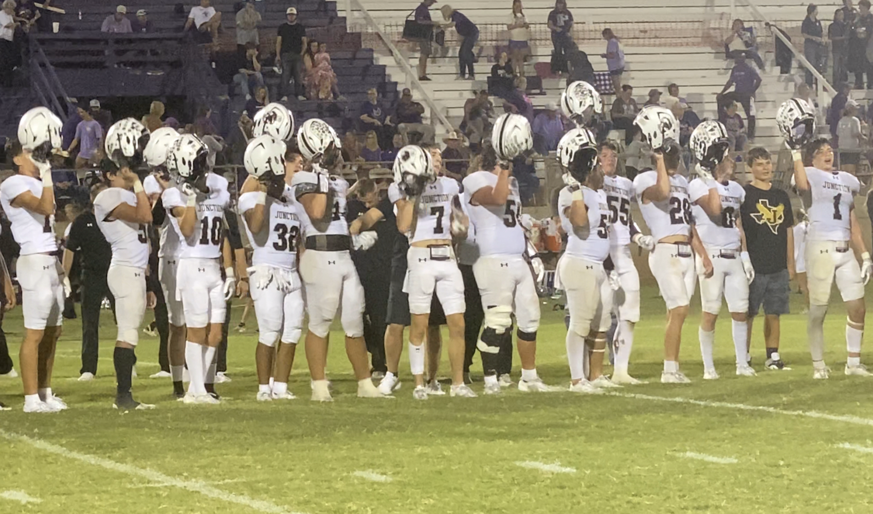 Junction Eagles Beat Mason Punchers at the Puncherdome