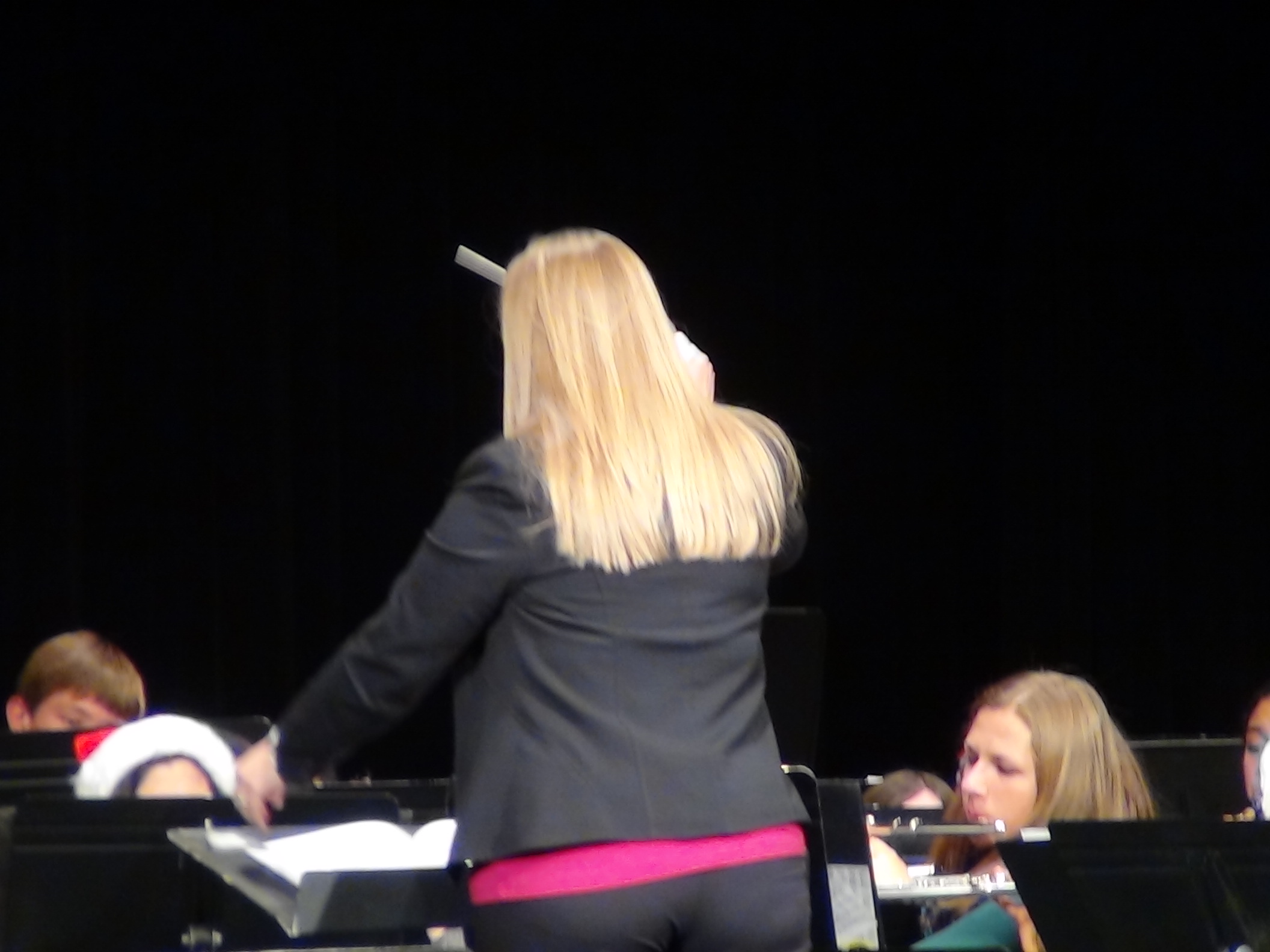Sarah Clark directs the Freshman Band (LIVE! photo by Cheyenne Benson)