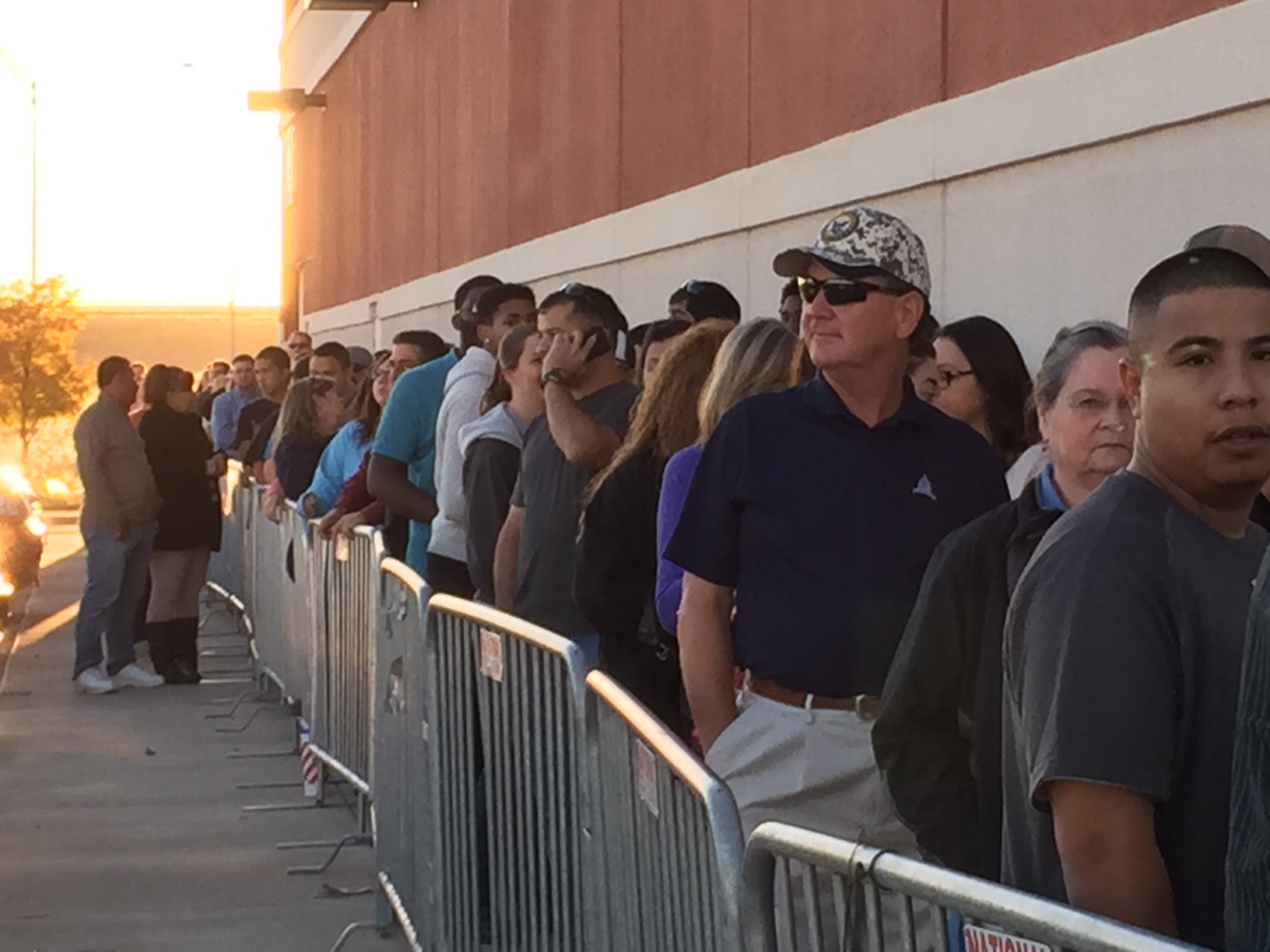 Shoppers line up outside Best Buy for Thanksgiving Day sales. (Contributed Photo/Paul Alexander)