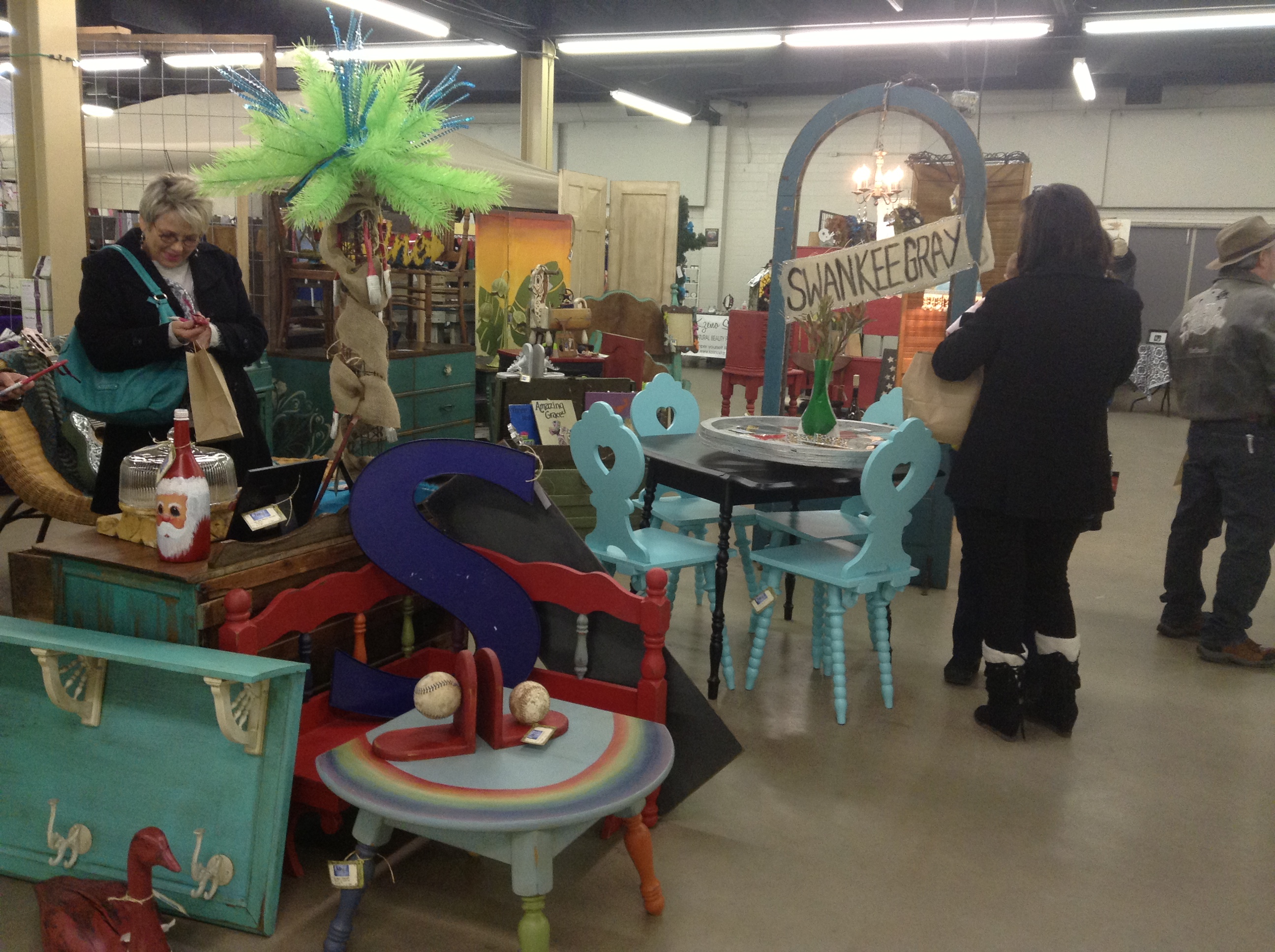 Swankee Gray Studio set up a booth to sell their refurnished pieces at the Upcycling Sophisticate Trunk Show (LIVE! Photo by Lauren Lopez)