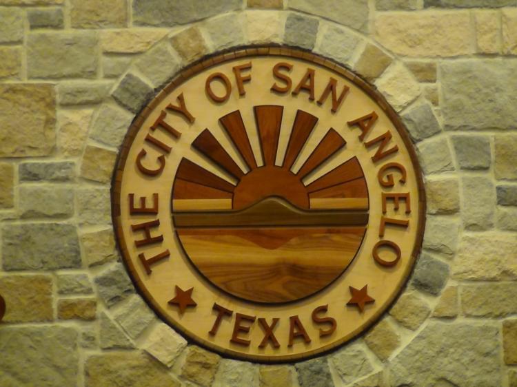 LIVE! Photo by Cheyenne Benson