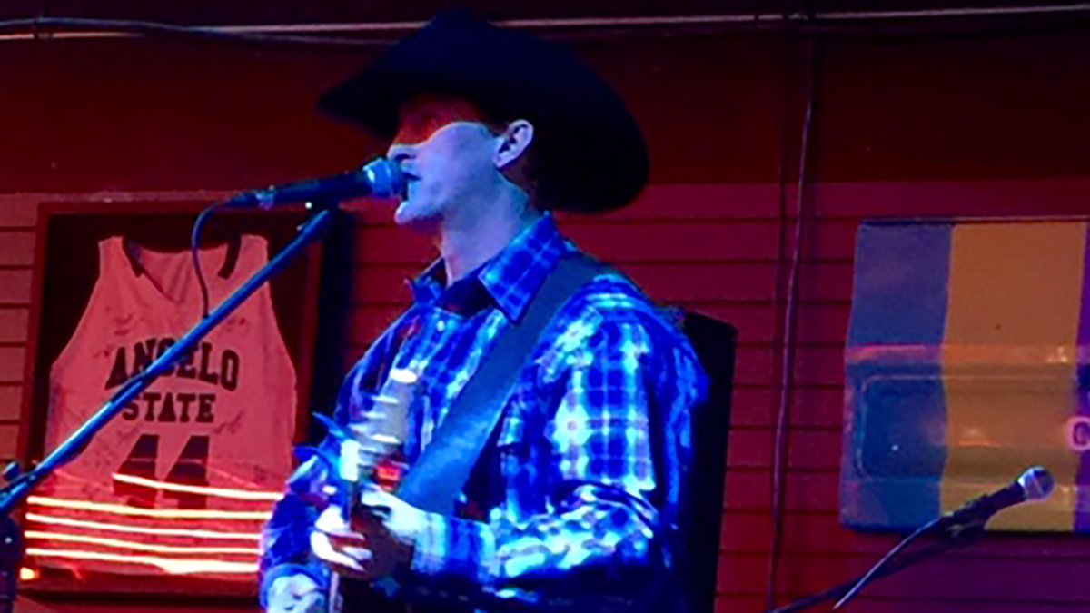 (LIVE! photo\Brittany Clark)