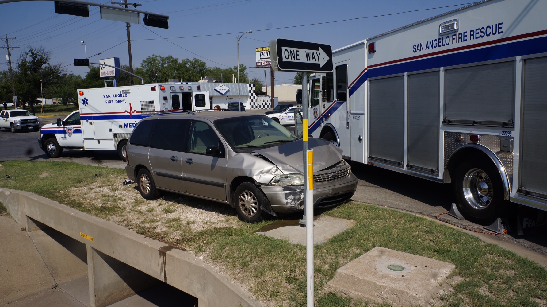 LIVE! Photo/John Basquez