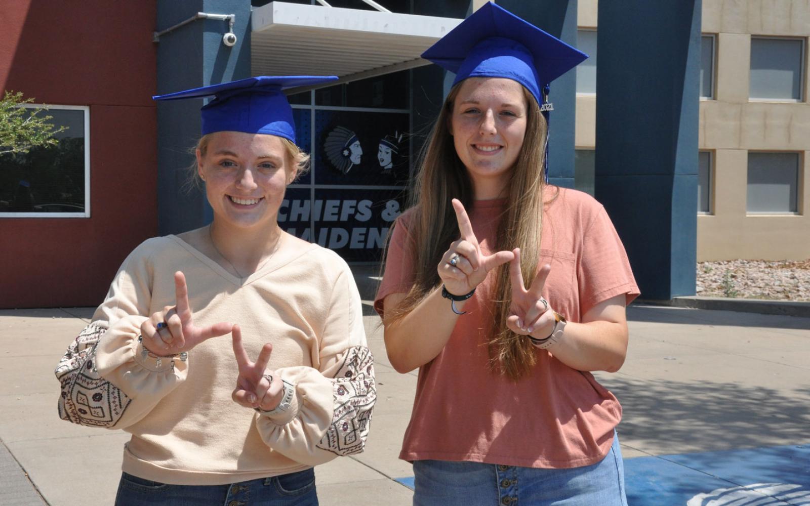 Meet the Williams Twins - Landy Williams, is the 2022 valedictorian for Lake View HS, and Lexie Williams, the salutatorian.