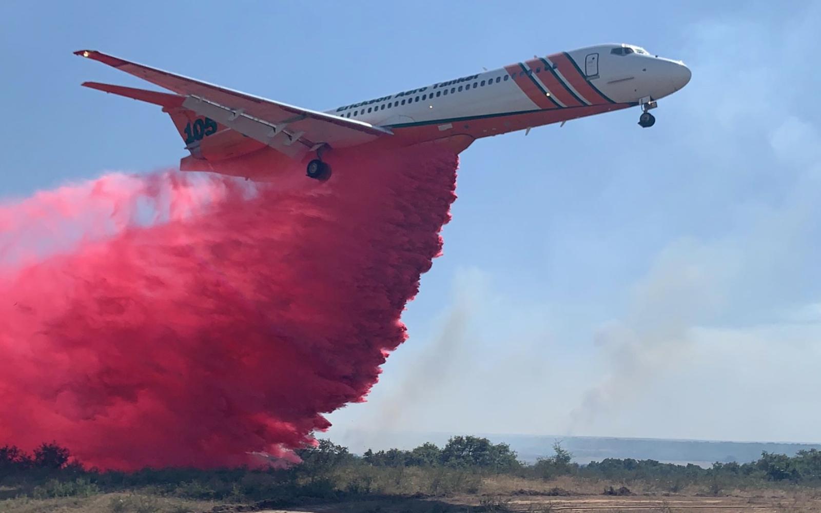 Air Tanker Drops Load on Texas Wildfire (Contributed/TAMUFS)
