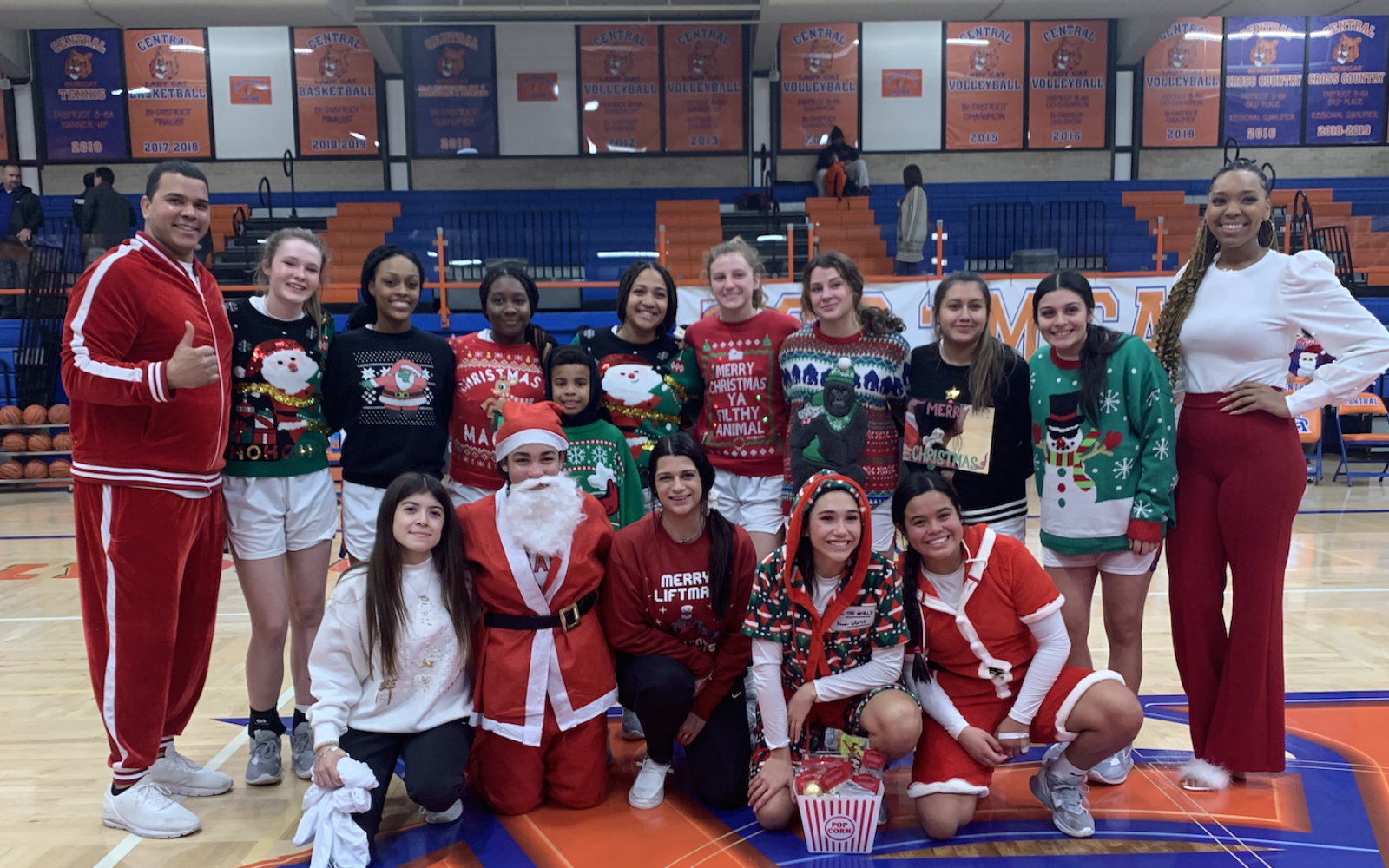 Lady Cats' Basketball