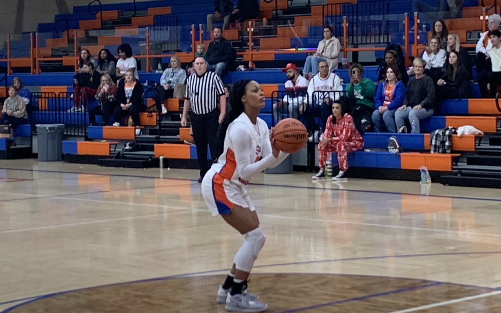 Lady Cats' Nevaeh Hearne