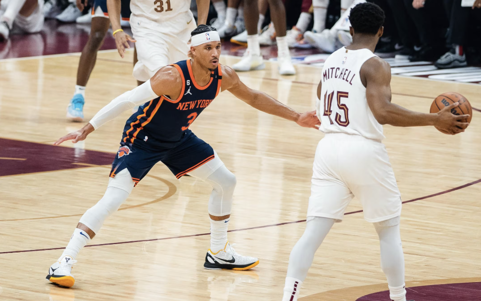 Knicks Versus Cavaliers