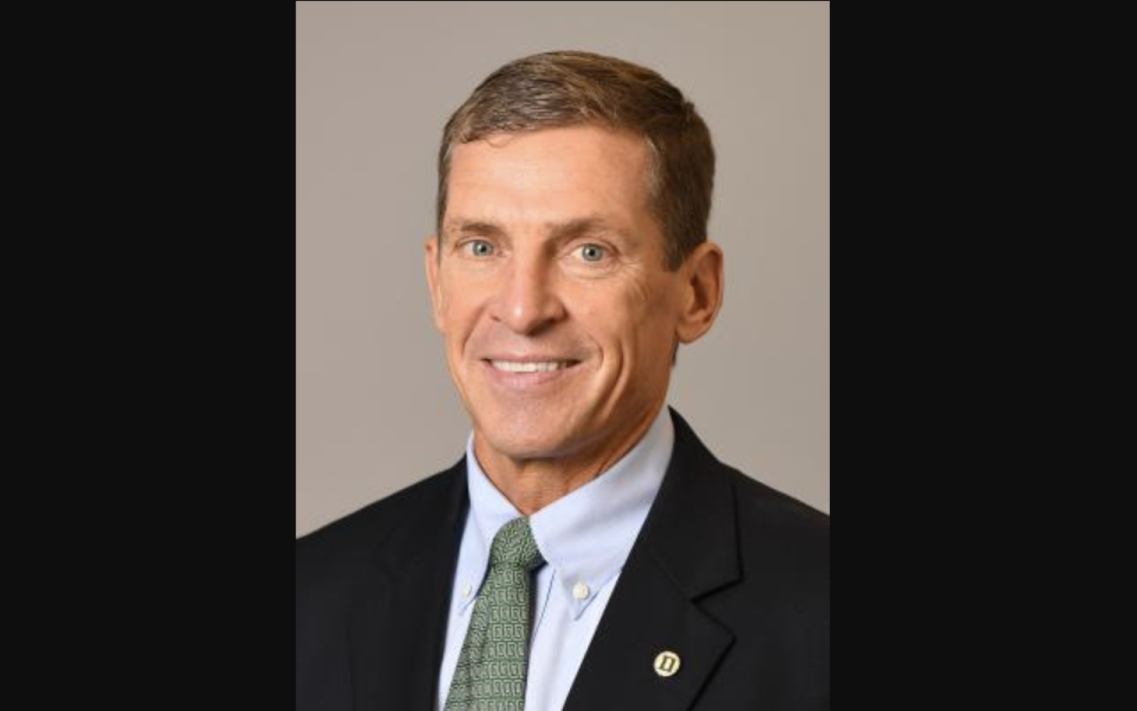 Dartmouth Coach Buddy Teevens