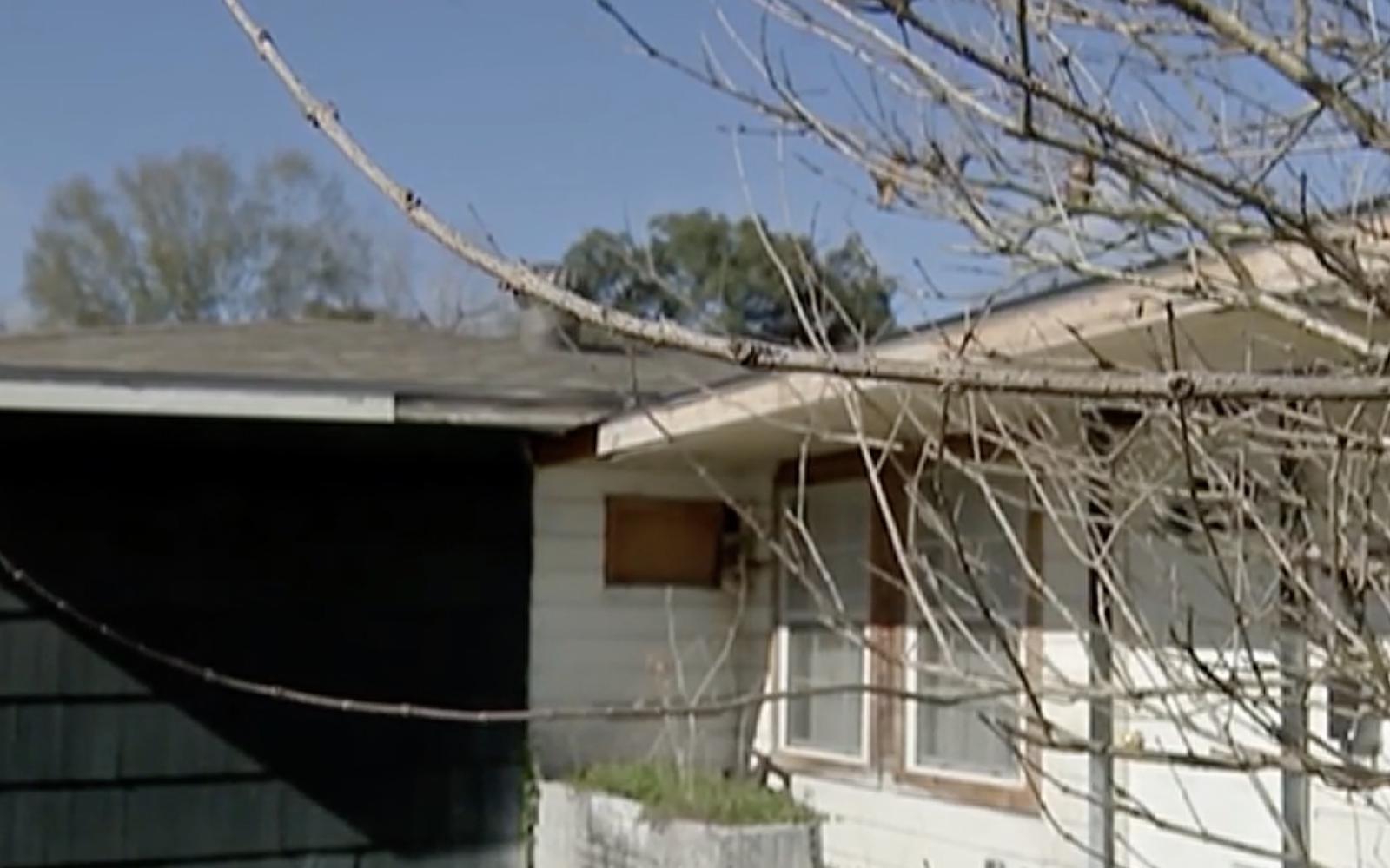 The House Where Lee Carter Held Woman Hostage