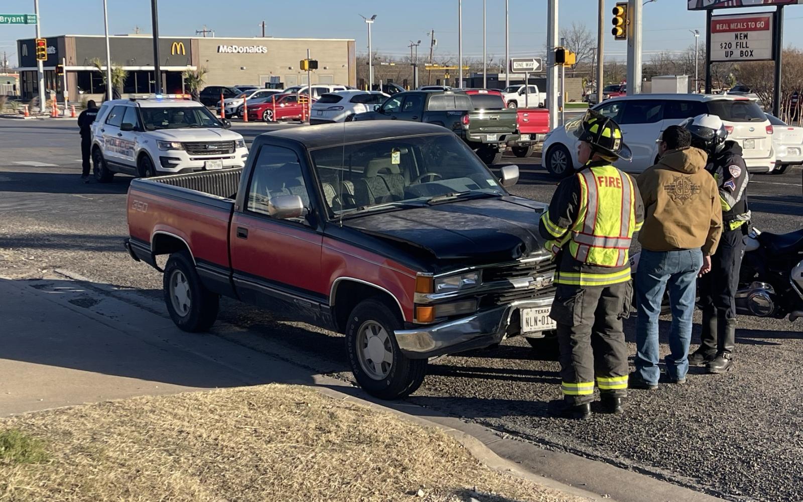 Crash on S Bryant and Ave N