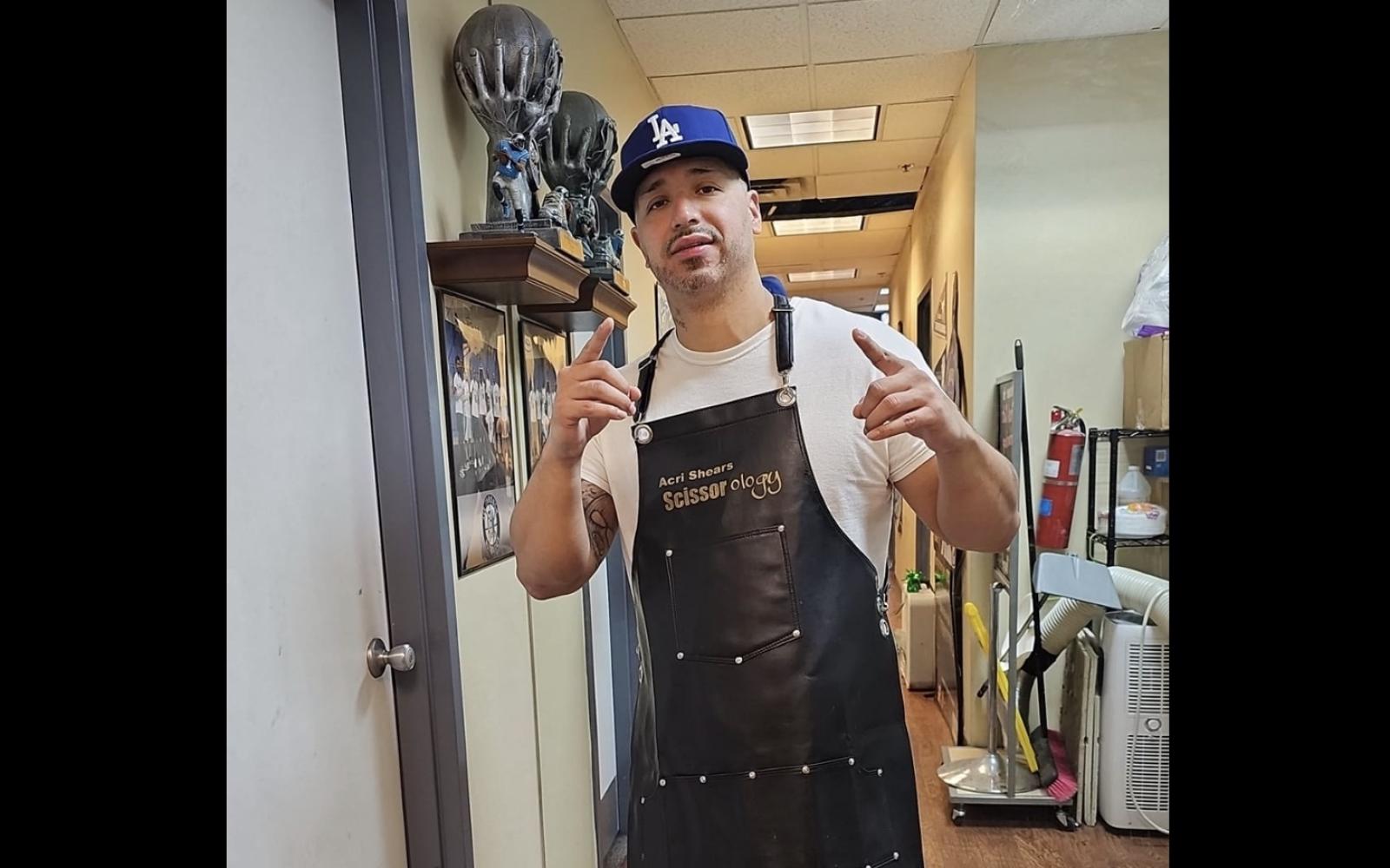 Espinoza the Barber