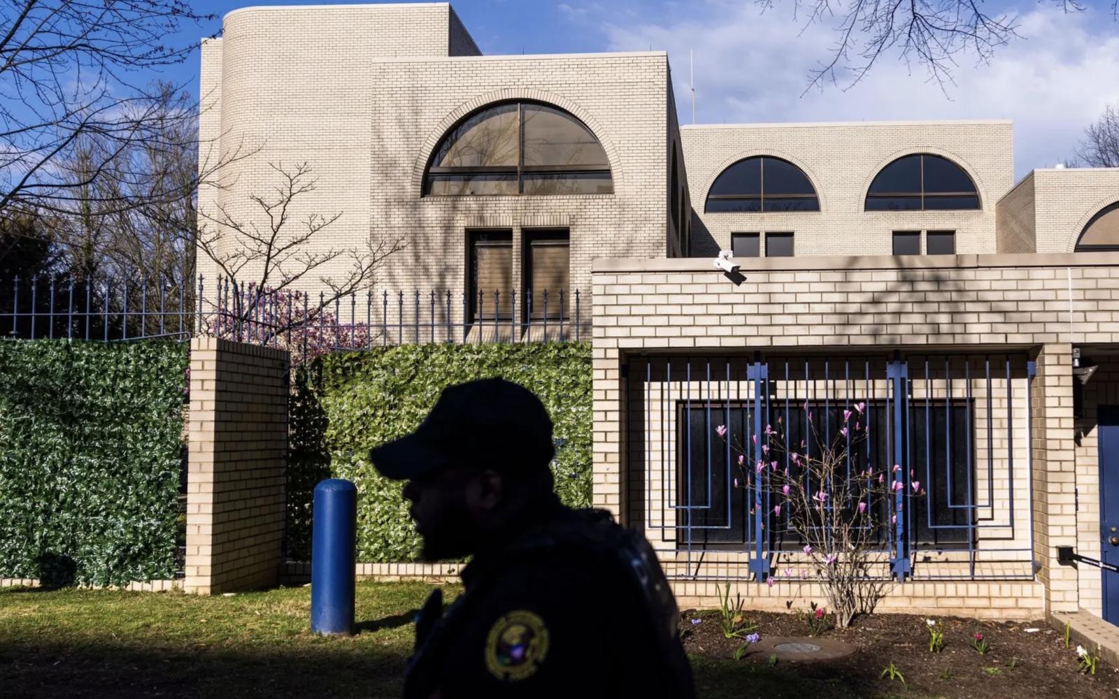 Secret Service and D.C. Police Investigate Incident