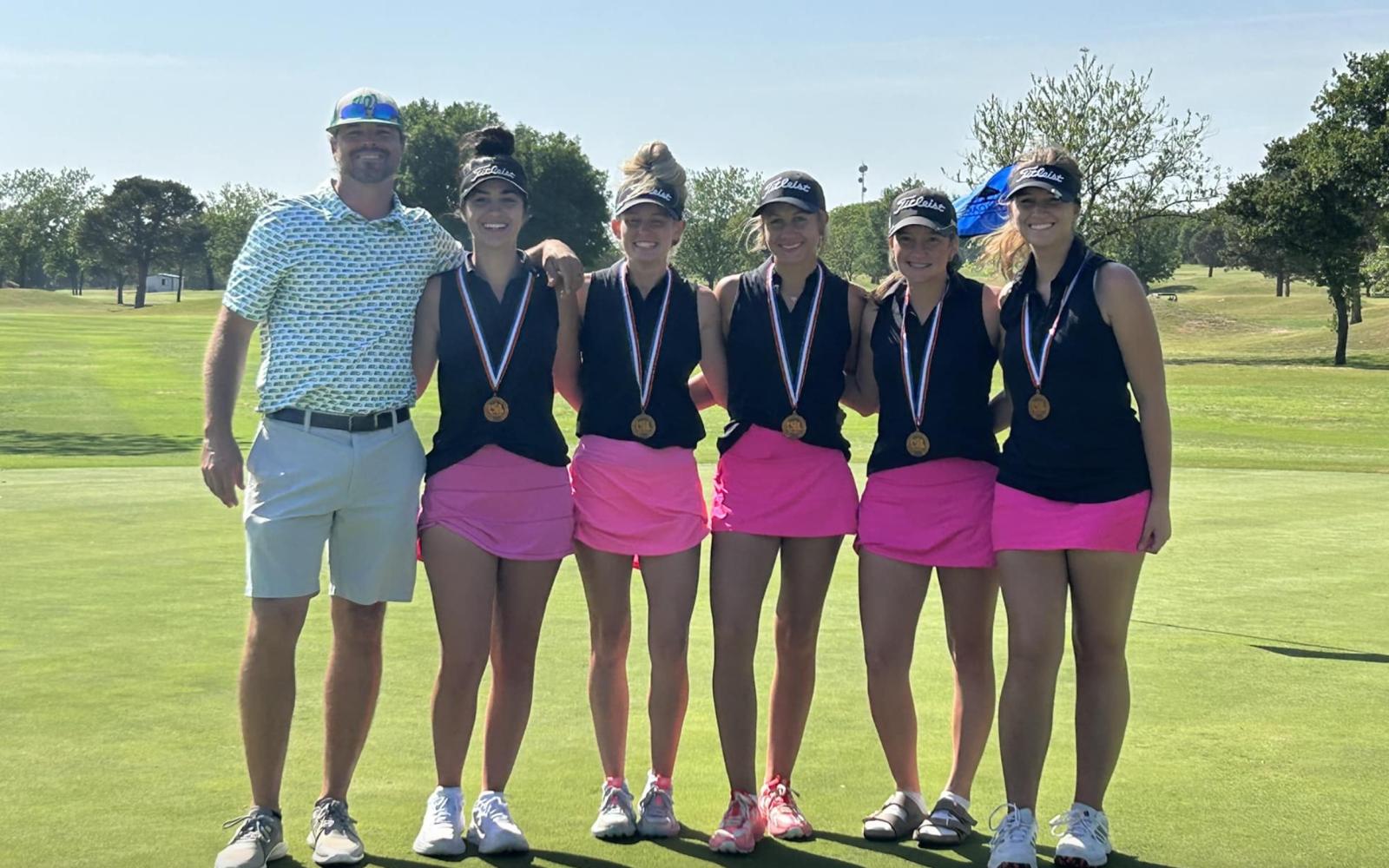 2024 Wall Lady Hawks Golf