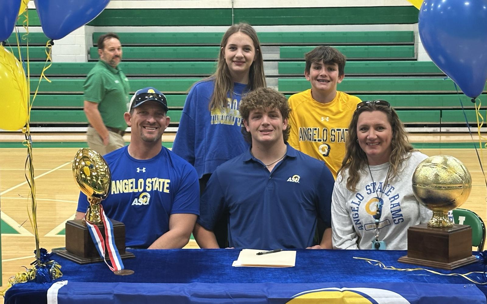 Wall Hawks Brylan White signs with Angelo State