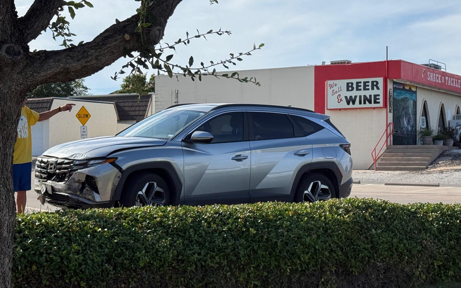 SAN ANGELO, TX — Rush hour on Knickerbocker got a little more colorful Tuesday evening when a Hyundai Tucson launched itself into traffic and turned two imported sedans into uninvited lawn decorations.
