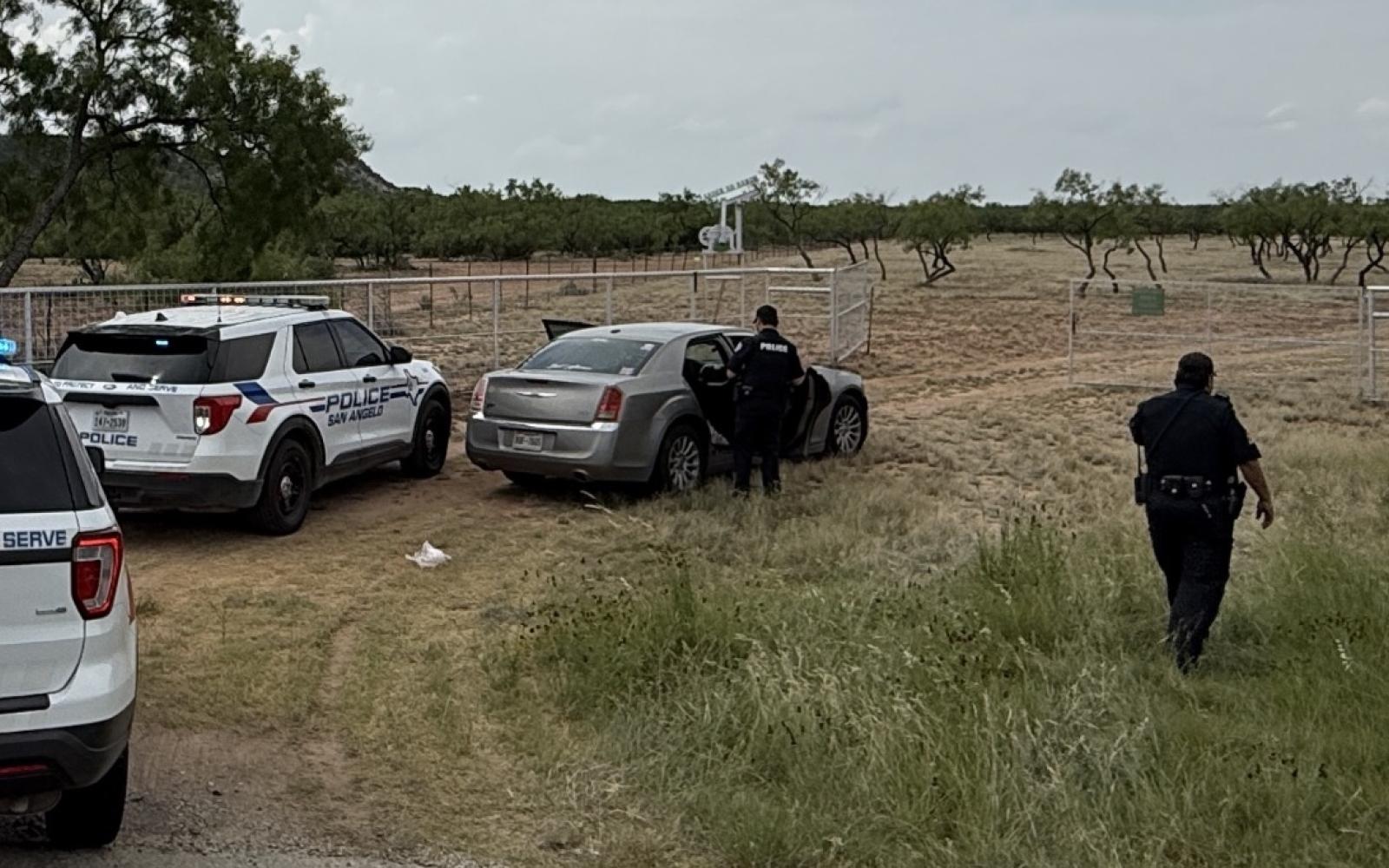 Suspect's vehicle. Chrysler 300