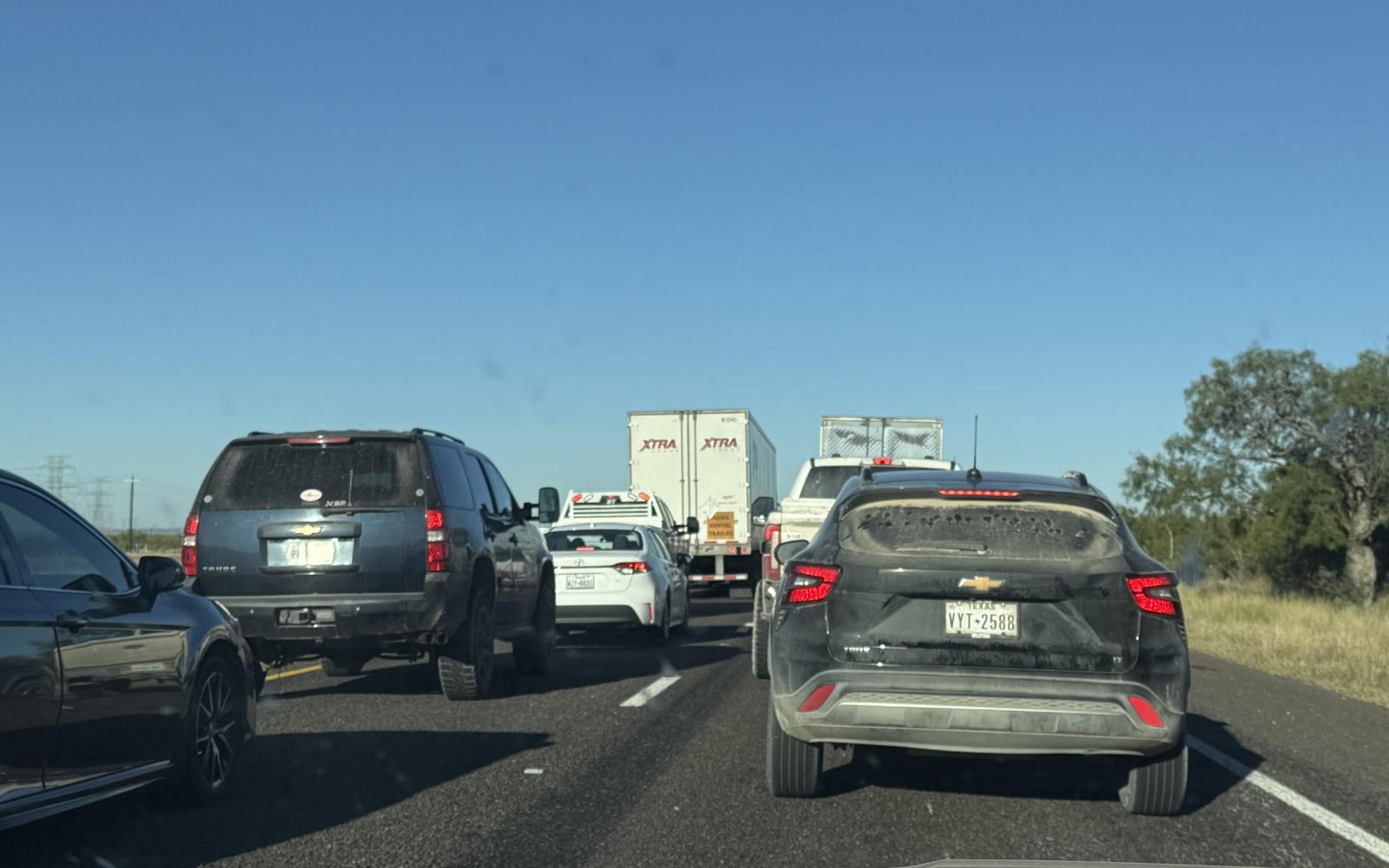 The traffic jam north of San Angelo on US 87 near Agrilife Extension coplex caused by a multiple-vehicle pileup near March Road.