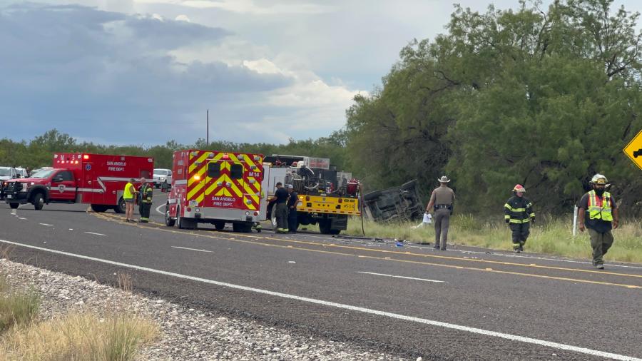Three Hospitalized After Rollover Crash on US 67