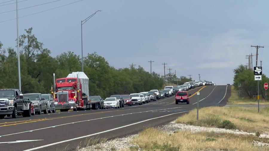 Three Hospitalized After Rollover Crash on US 67