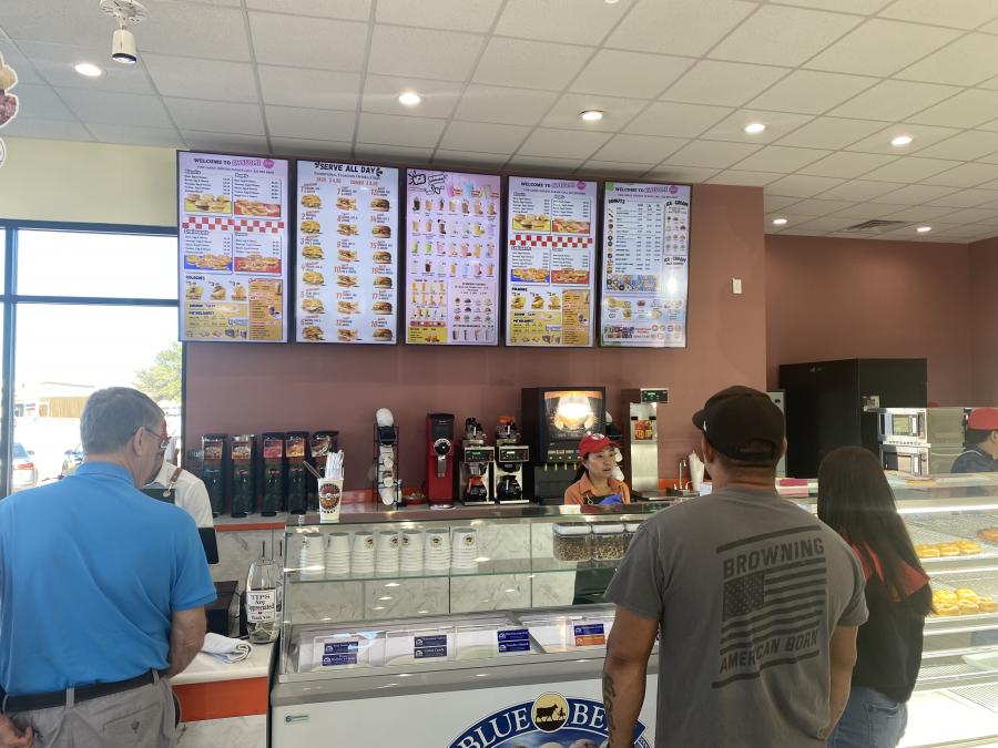 Awesome Donuts Opens in San Angelo