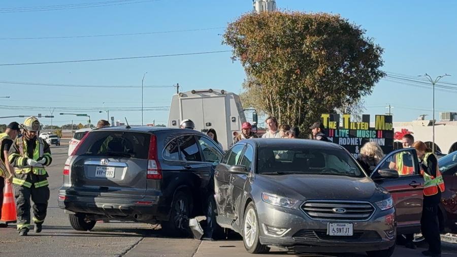 A three-vehicle collision on Knickerbocker Road on Wednesday resulted in minor injuries but no hospitalizations, according to the San Angelo Police Department.