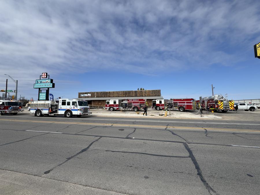Picture shows structure fire in San Angelo