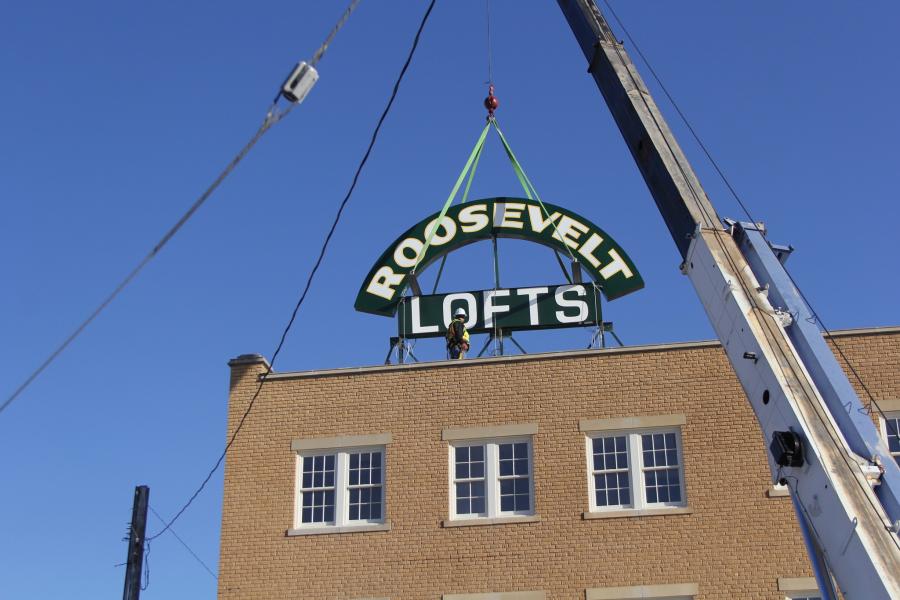 Roosevelt Hotel Sign Returns to San Angelo Skyline After Restoration (Photo from: Ascend TX)