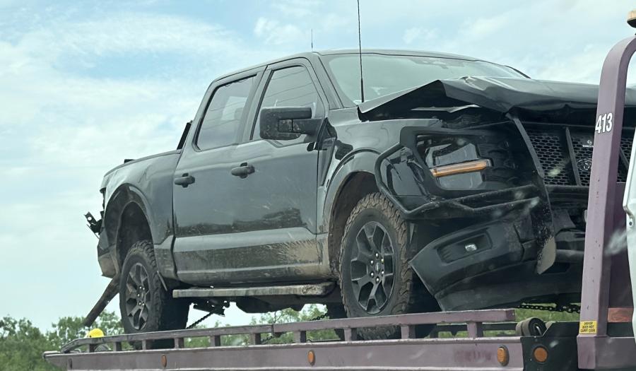 Crash Walling Pecan Rd