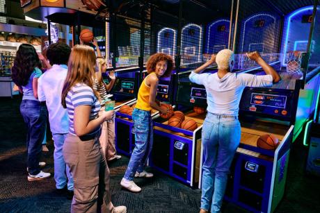Dave & Buster’s