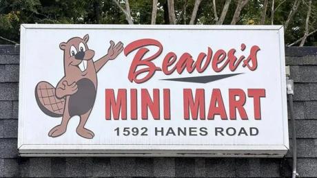 Buc-ee’s Sues Small Convenience Store for Having Beaver Logo in Beavercreek, Ohio