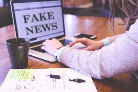 A federal judge temporarily blocked President Donald Trump’s ban on liberal media outlets CNN, MS NOW and Politico from the White House grounds, ordering the administration early Thursday to immediately restore their access.