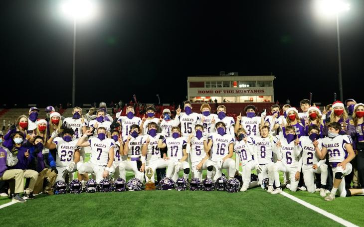 The Sterling City Eagles defeat Borden County 48-40 to advance to the 2020 Class 1A Division I State Championship