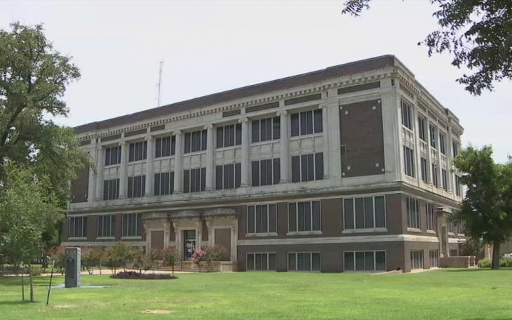 1915 Taylor County Courthouse