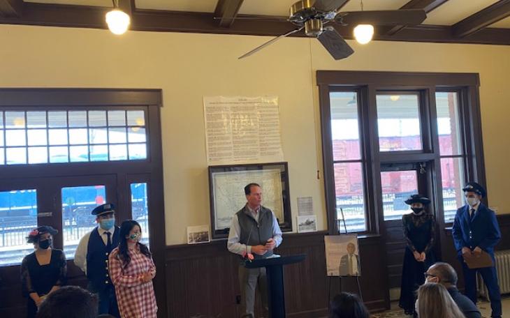 Honoring Conexion San Angelo and Gregorio Gutierrez (LIVE! Photo/Yantis Green)