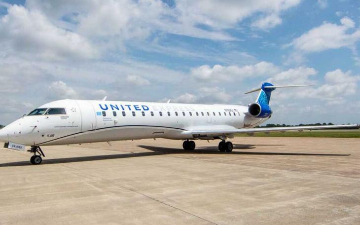 United Express Bombardier CRJ-550