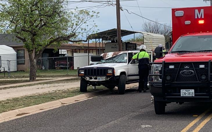 Crash Mailbox vs. Jeep (LIVE! Photo/Matt Trammell)