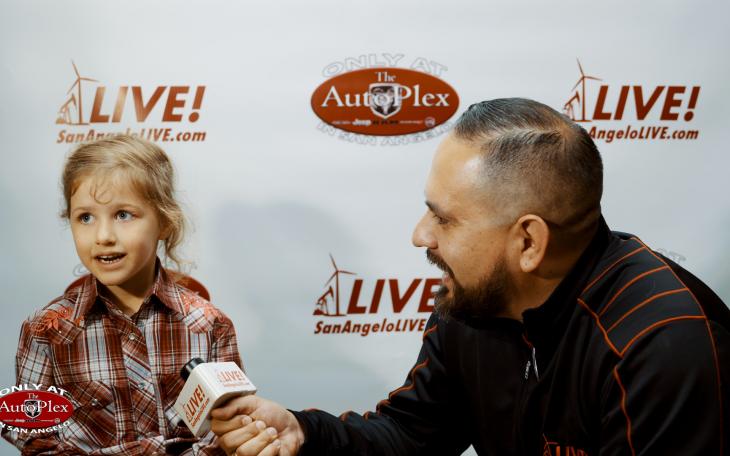 Sonora Bank Mutton Bustin champion Ruth Holik