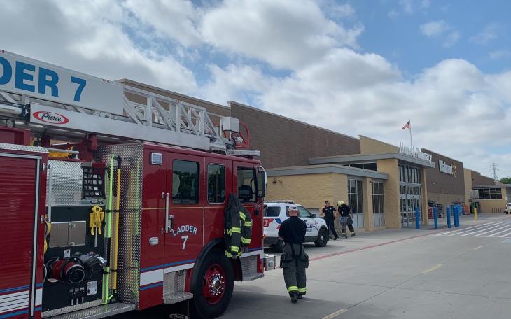 Bomb Threat at San Angelo Walmart Super Center (LIVE! Photo/Matt Trammell)