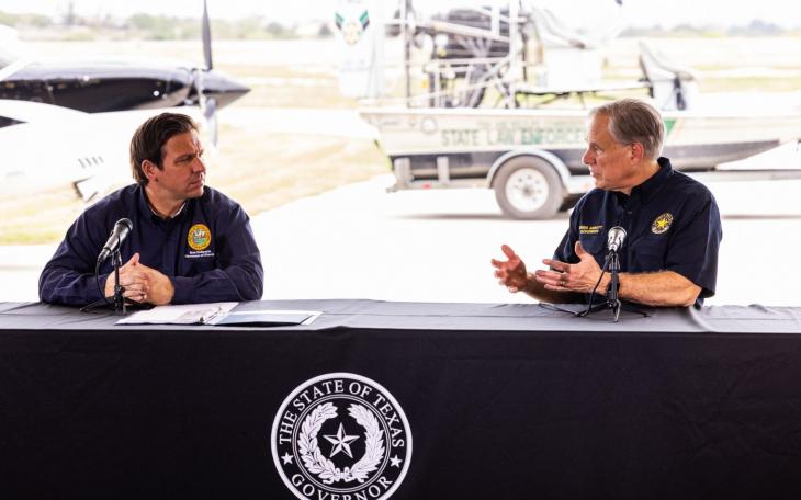 Governors Abbott and DeSantis (Contributed/gov.texas.gov)
